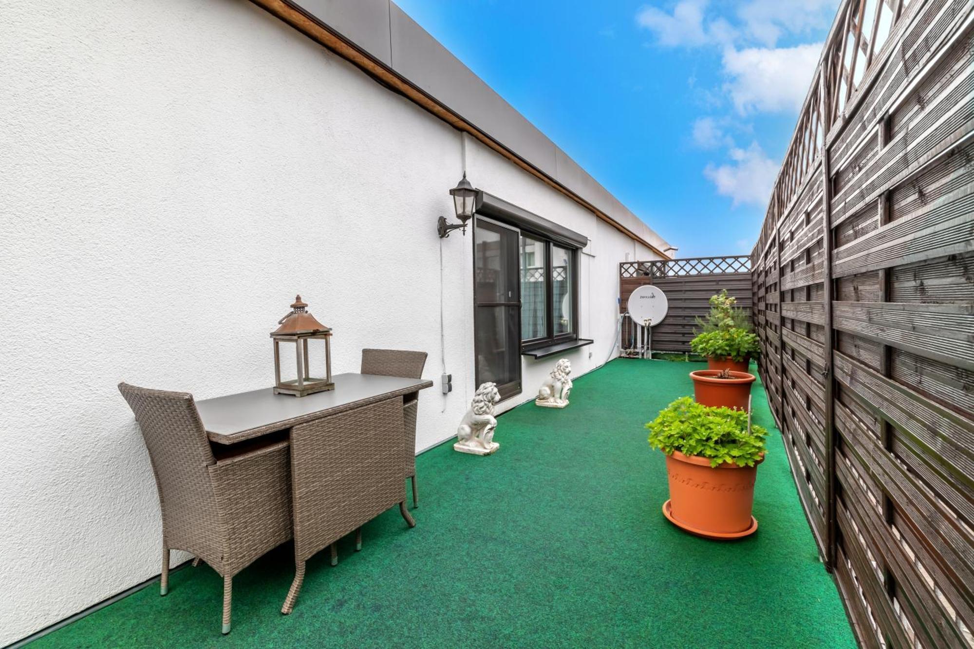 Pmc Business Apartments Apartment Ruesselsheim