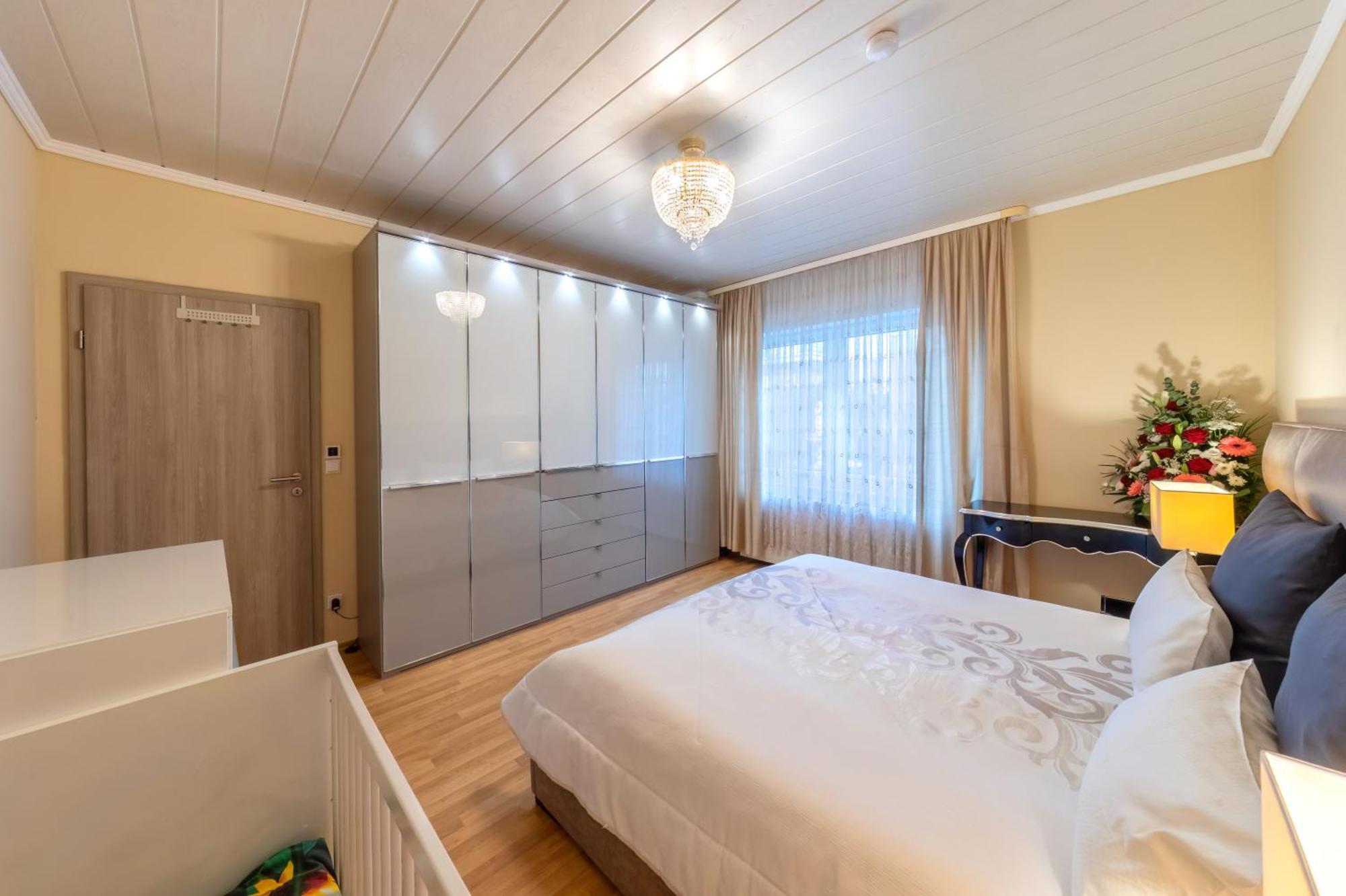 Pmc Business Apartments Apartment *