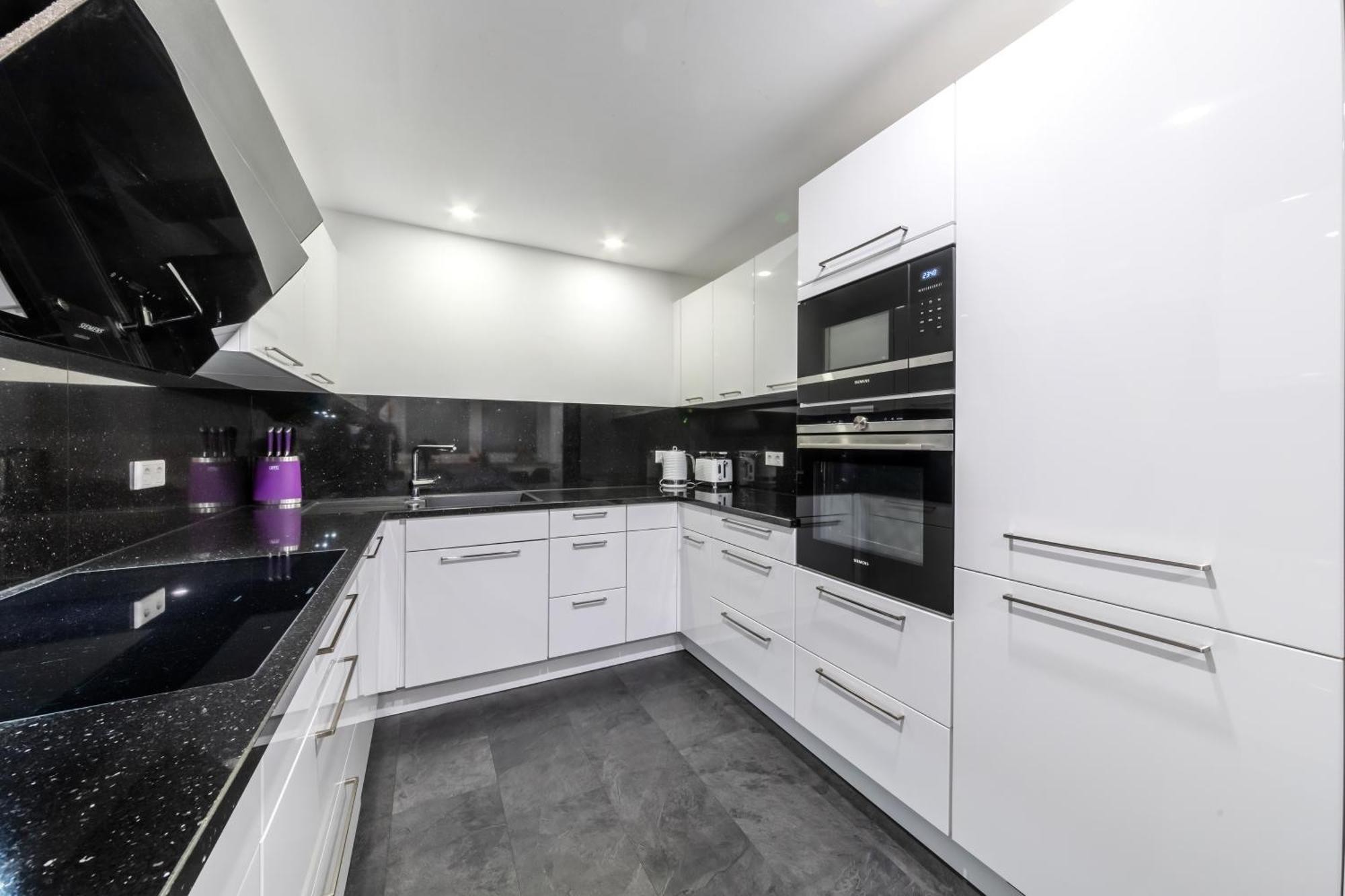 Pmc Business Apartments Apartment