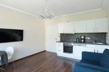 Pmc Business Apartments Apartment Ruesselsheim